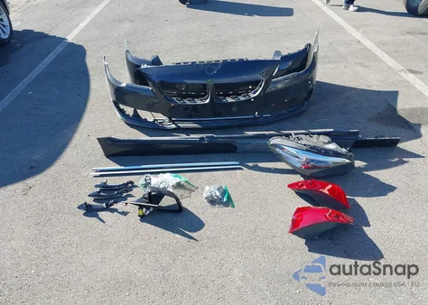 2014 BMW 528I xDrive из США, поврежденный, VIN WBA5A7C54ED615764